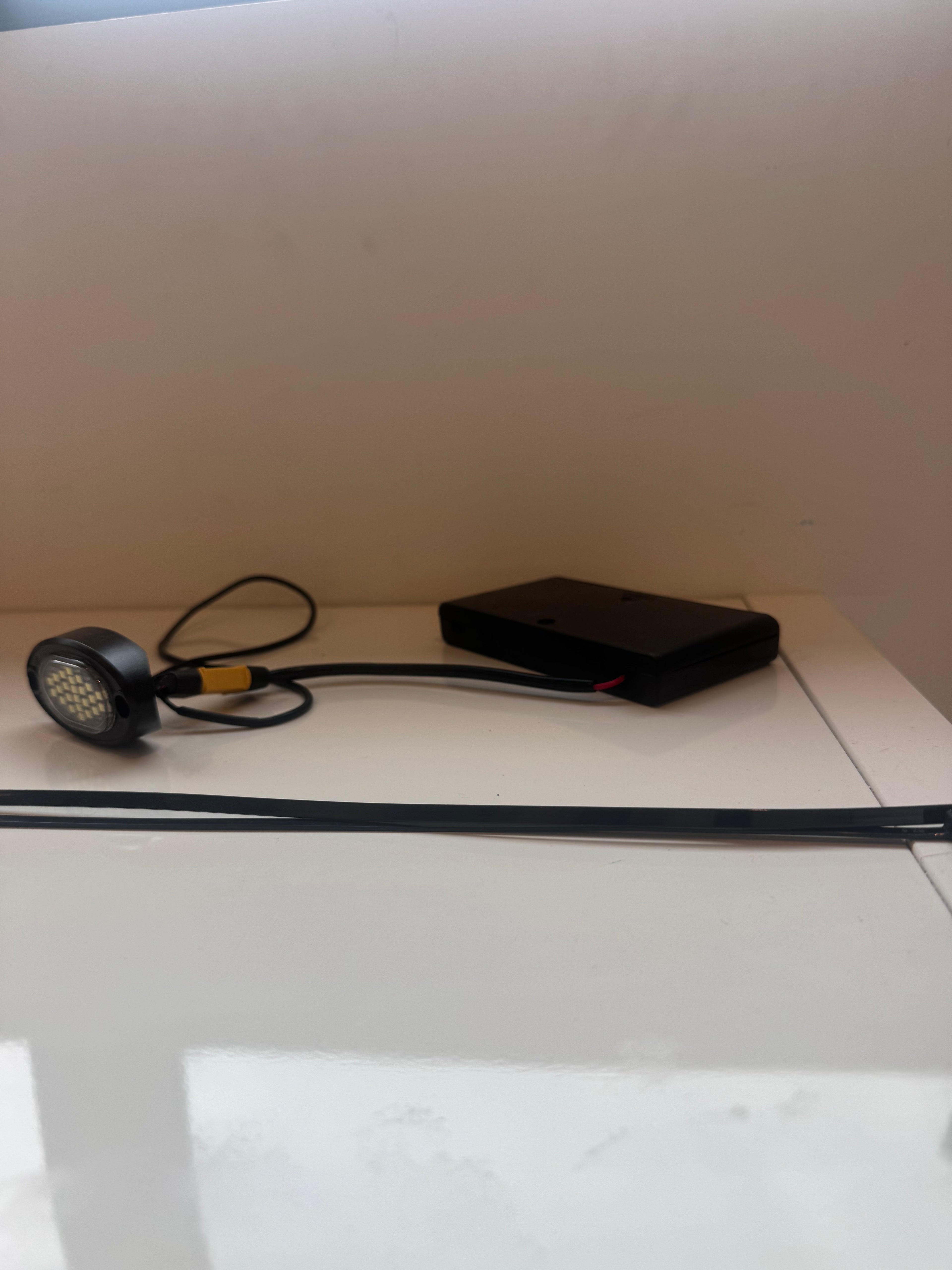 Battery powered rock light